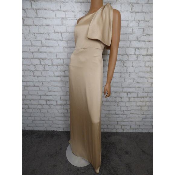 $285 BHLDN Sachin & Babi Chelsea One Shoulder Bow Gown in Neutral 4 NEW - Picture 9 of 16